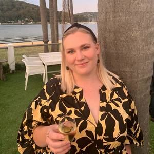 Meet your Posher, Chelsey